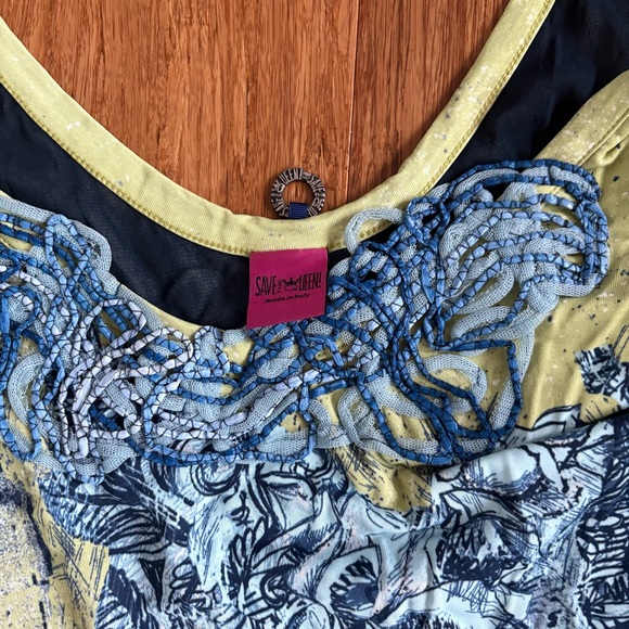 Save the Queen Midi Dress - Picture 3 of 5